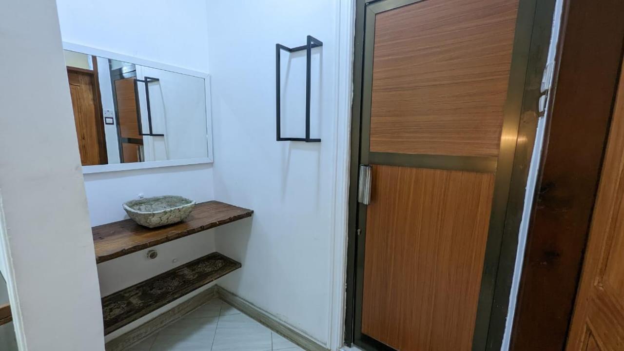 Babajay Family Home Dar es Salaam Ngoại thất bức ảnh