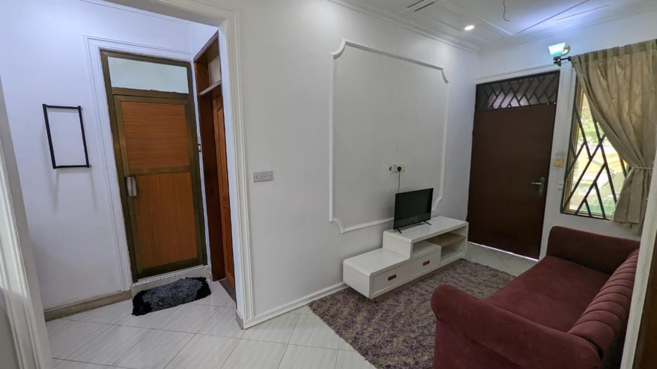 Babajay Family Home Dar es Salaam Ngoại thất bức ảnh