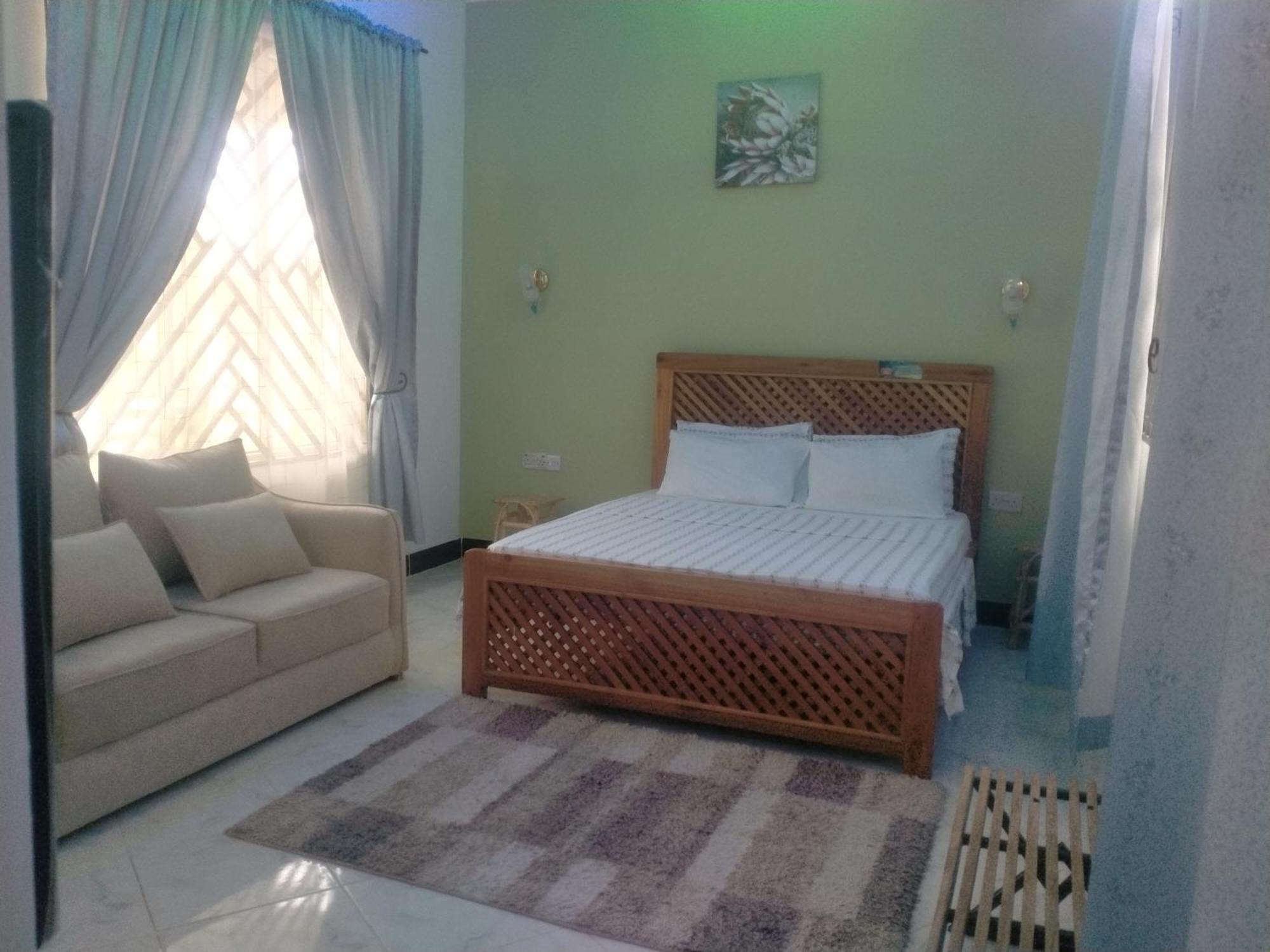 Babajay Family Home Dar es Salaam Ngoại thất bức ảnh